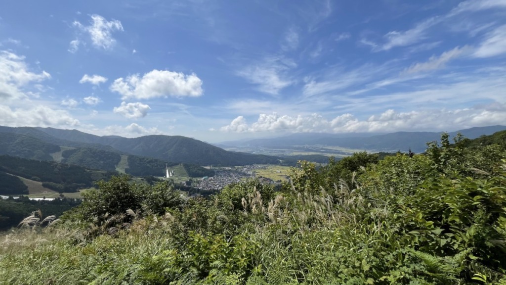 サンセットポイントから見た野沢温泉村