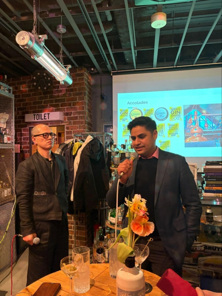 イベント内で通訳をした高山さんと講演をしたラヌさん