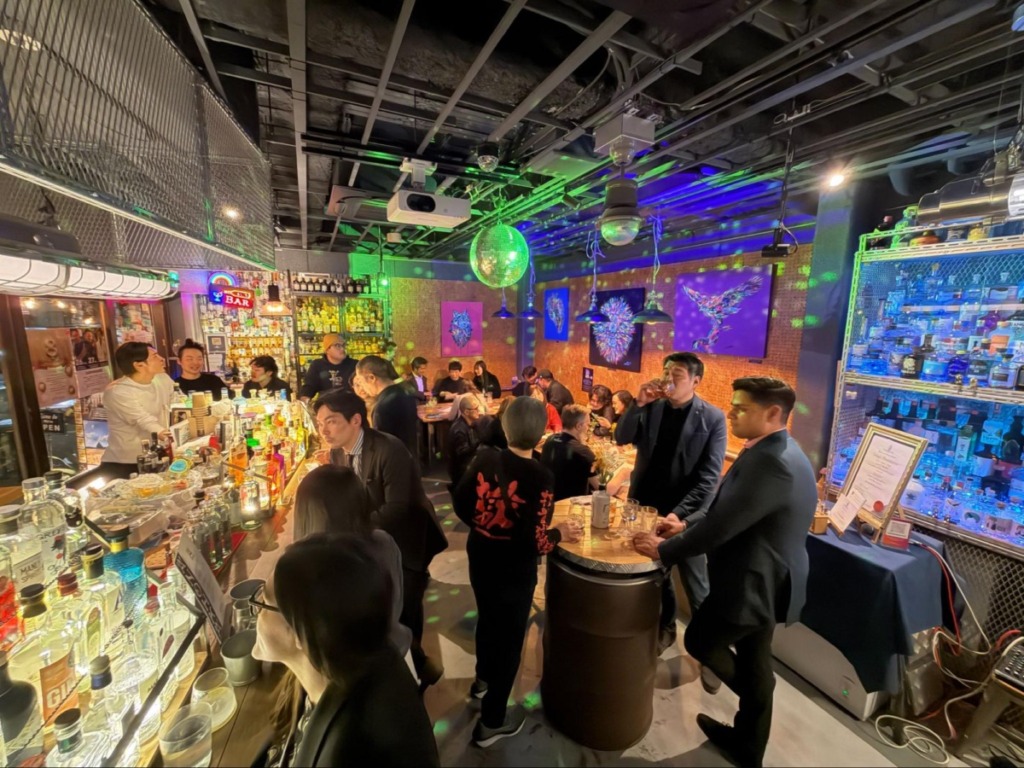 お店が満席の様子