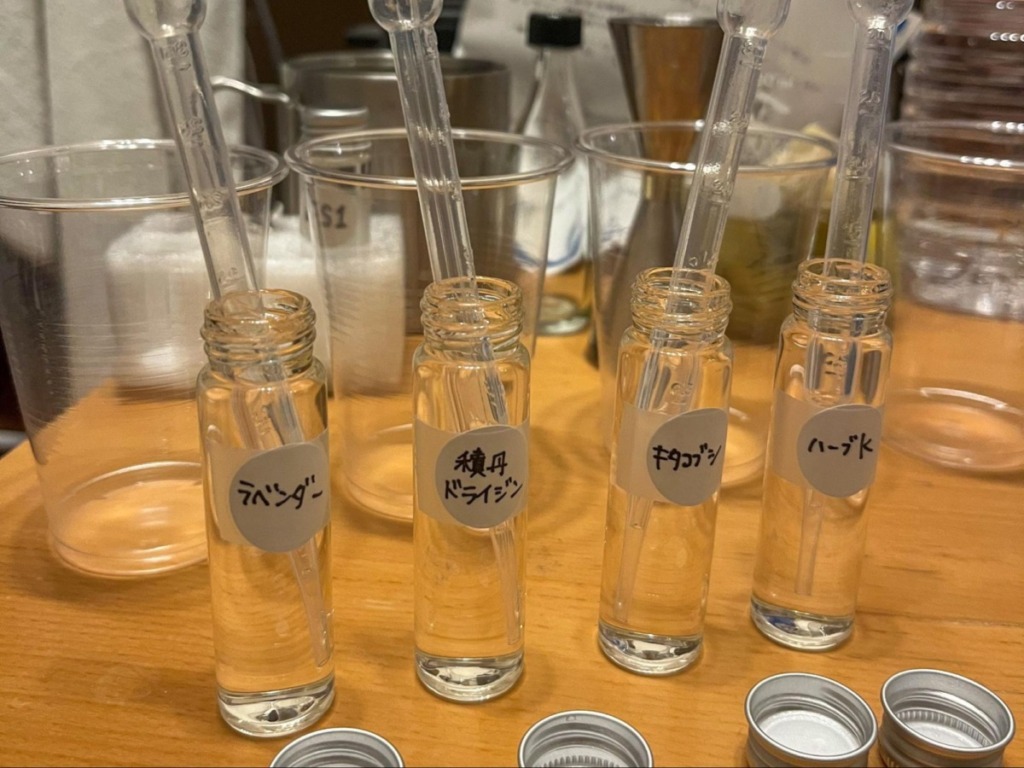 オンライン講習でのブレンドの様子