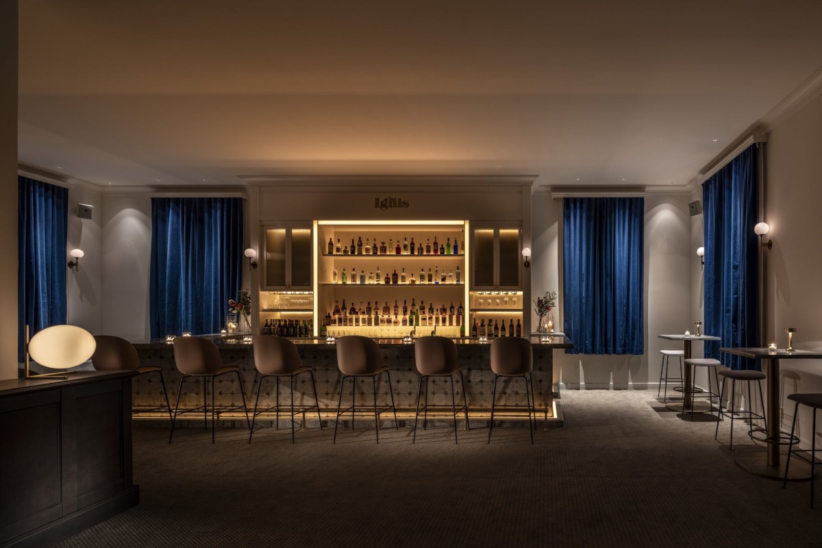 Bar Ignis 小樽のバー空間